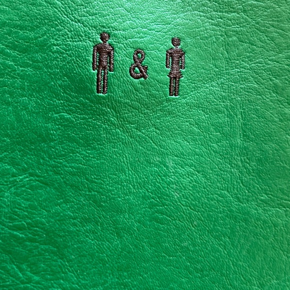 RARE: Vegan Matt & Nat green purse - Picture 2 of 5